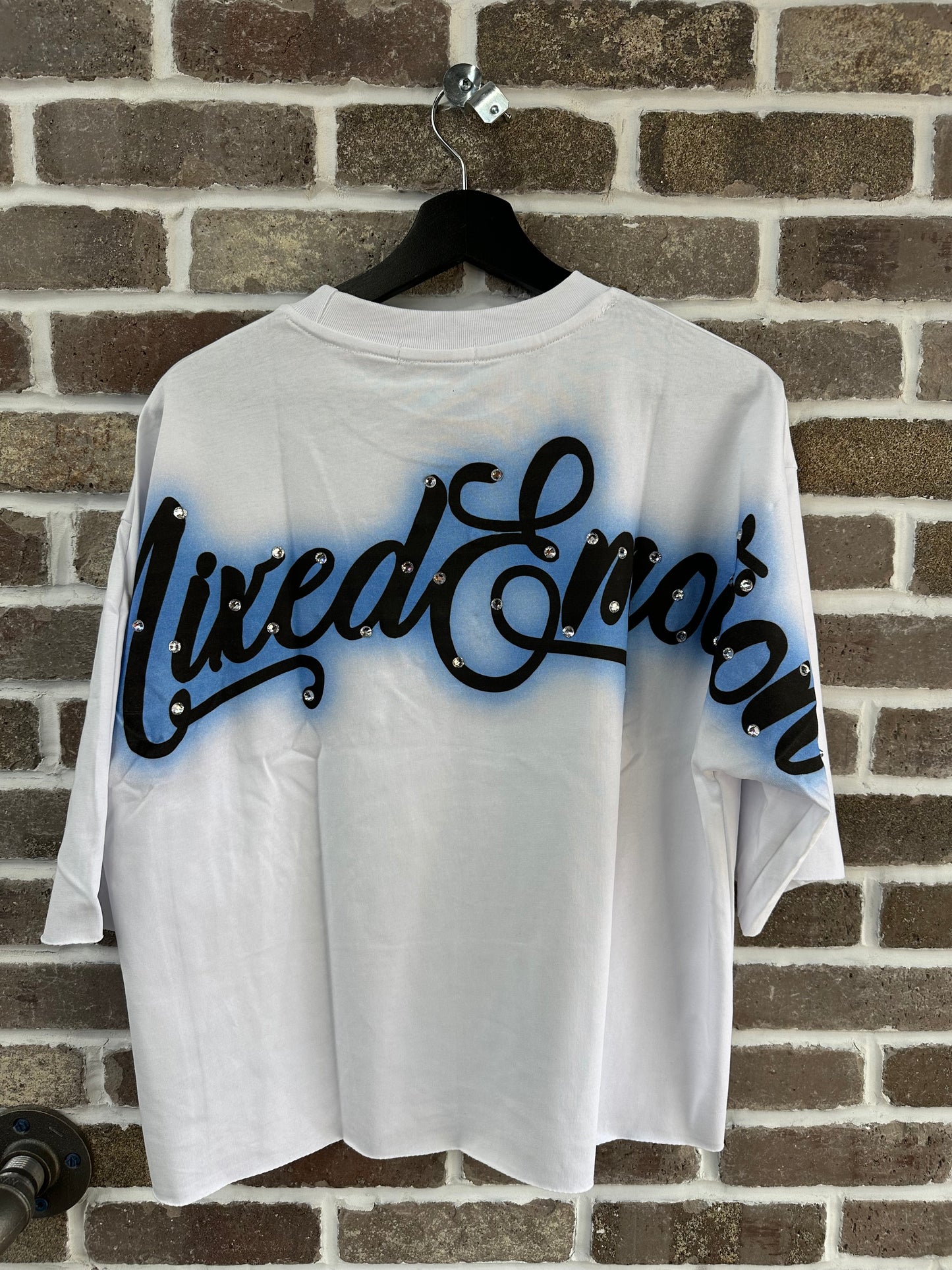 Mixed Emotion White Statue Cropped Tee