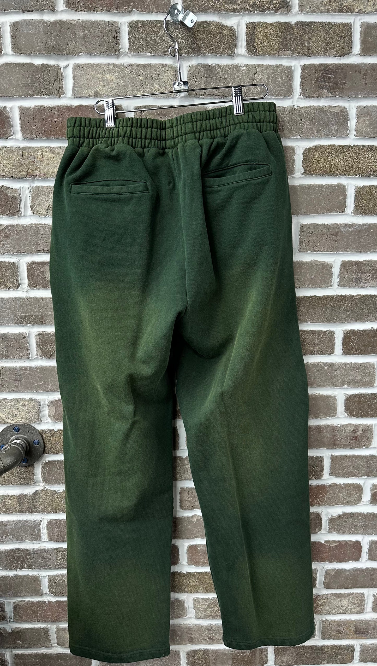 Lost Intricacy Emerald Sweatpants