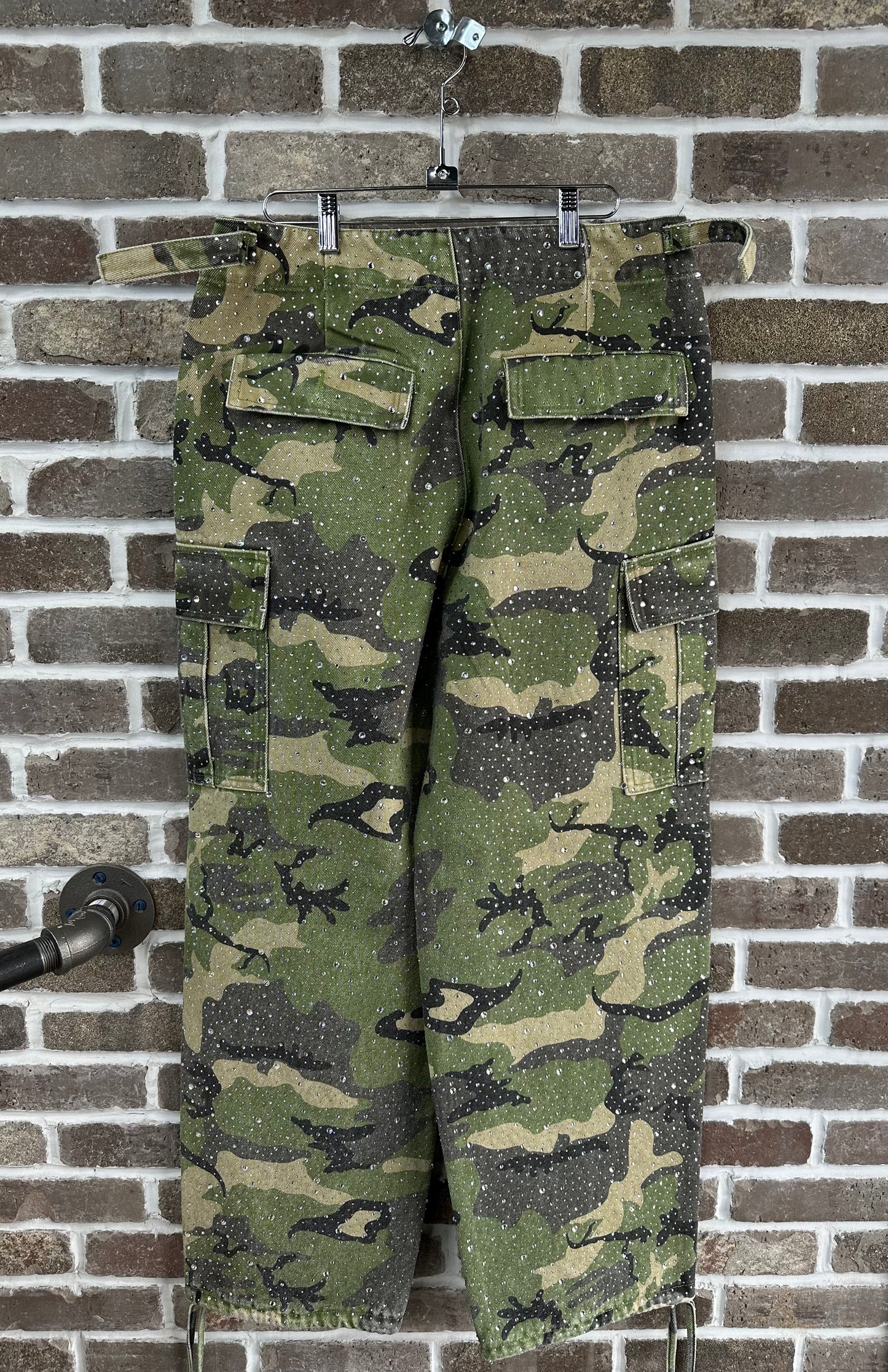 Vale Forever Crystal Camo Cargos Pants