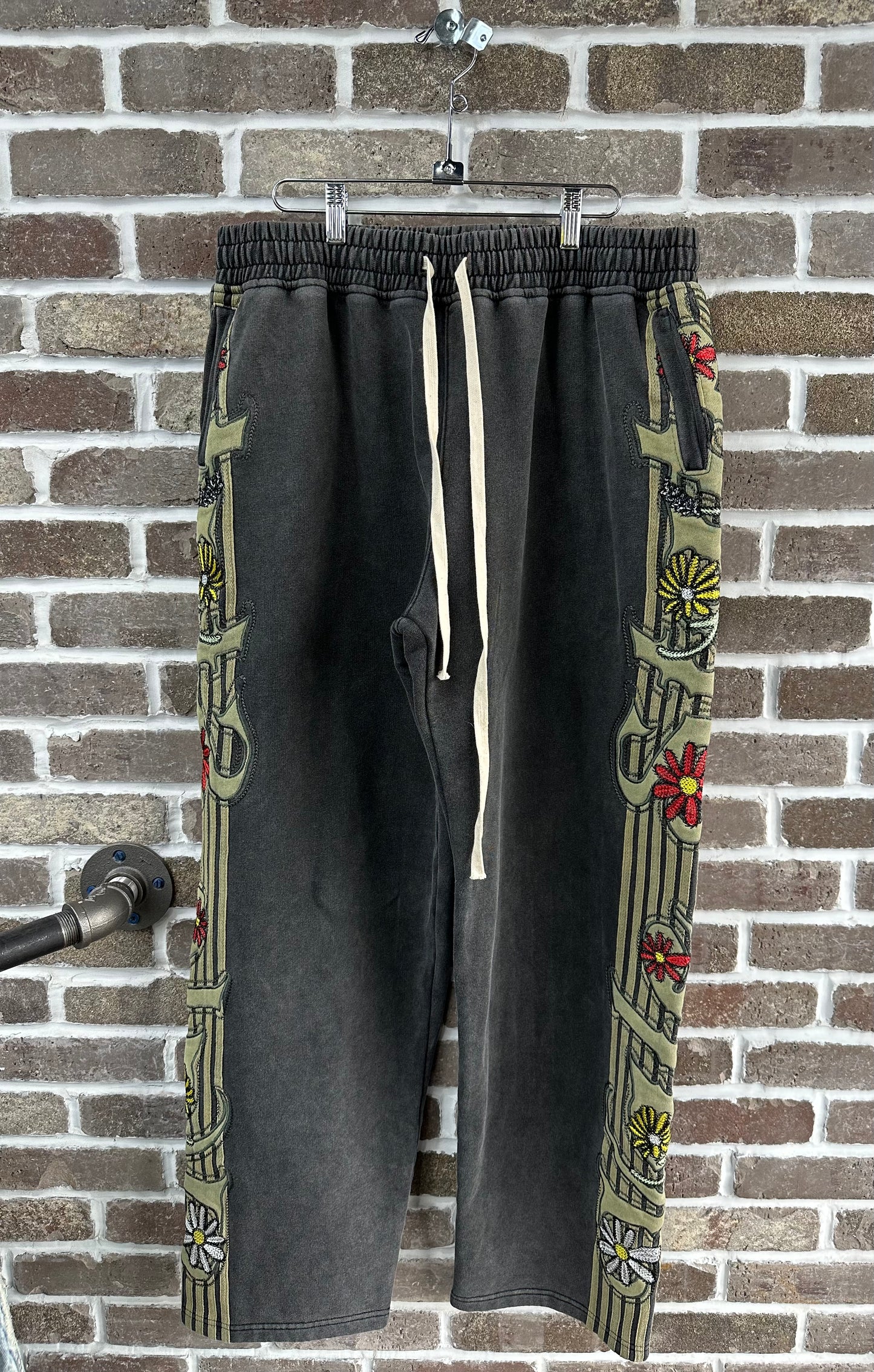 Vale Forever Midnight Garden Sweatpants