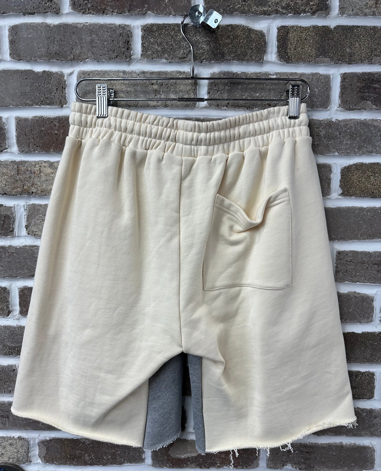 Lost Intricacy Rhinestone Creme/Green Mitt Shorts