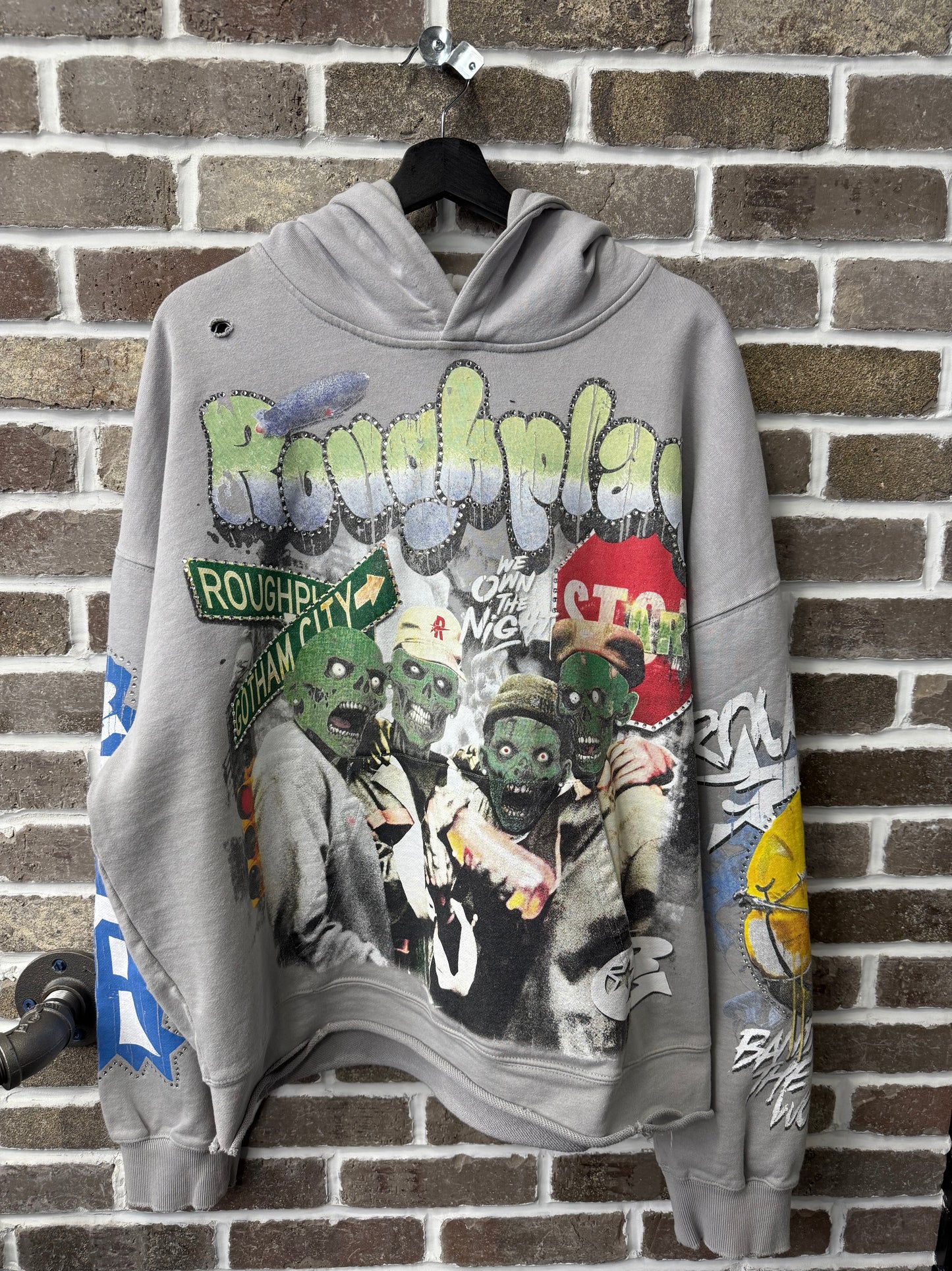 RoughPlay Hood Zombie Grey Hoodie