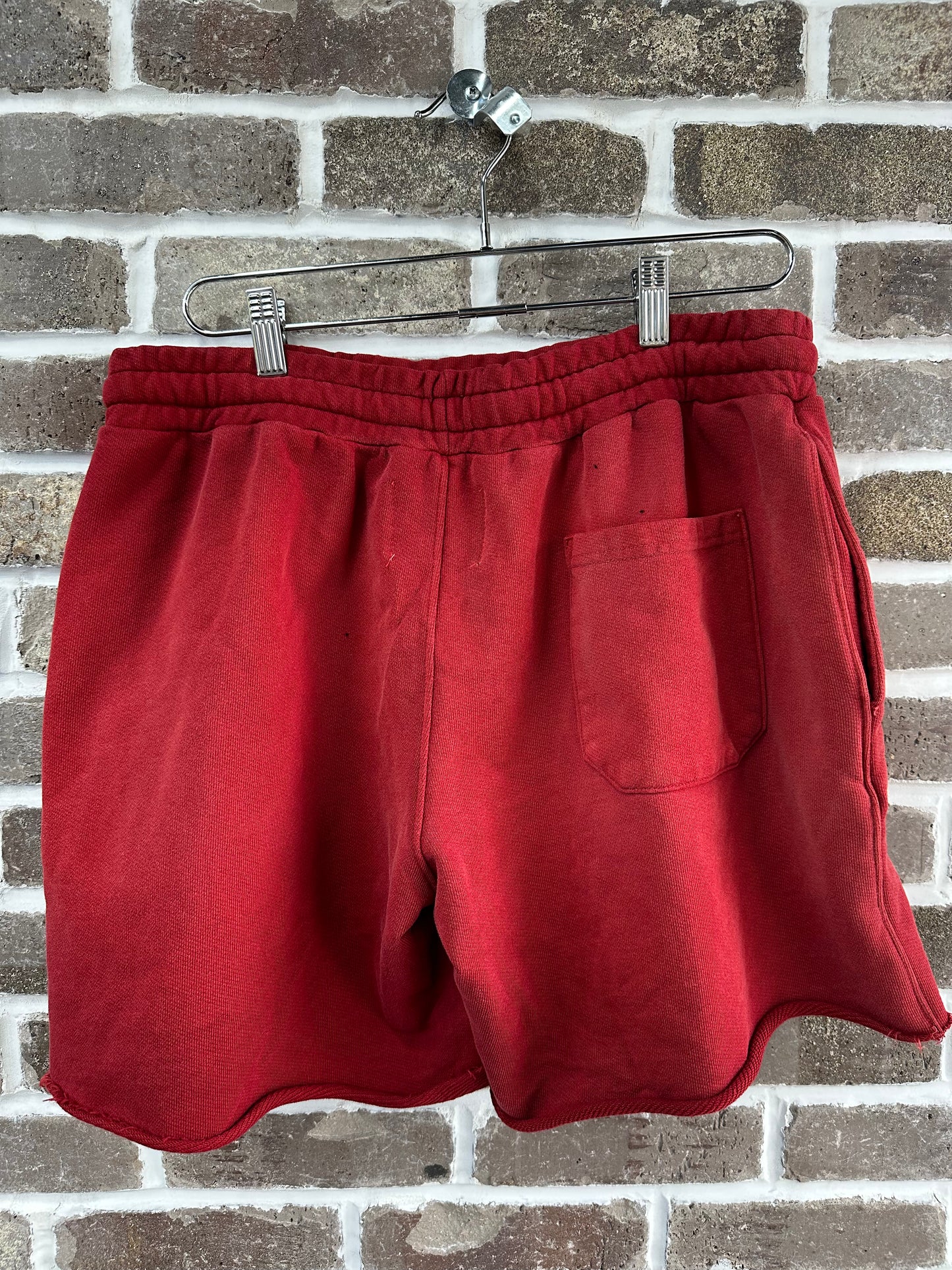 Vertabrae Double Emblem Shorts Red
