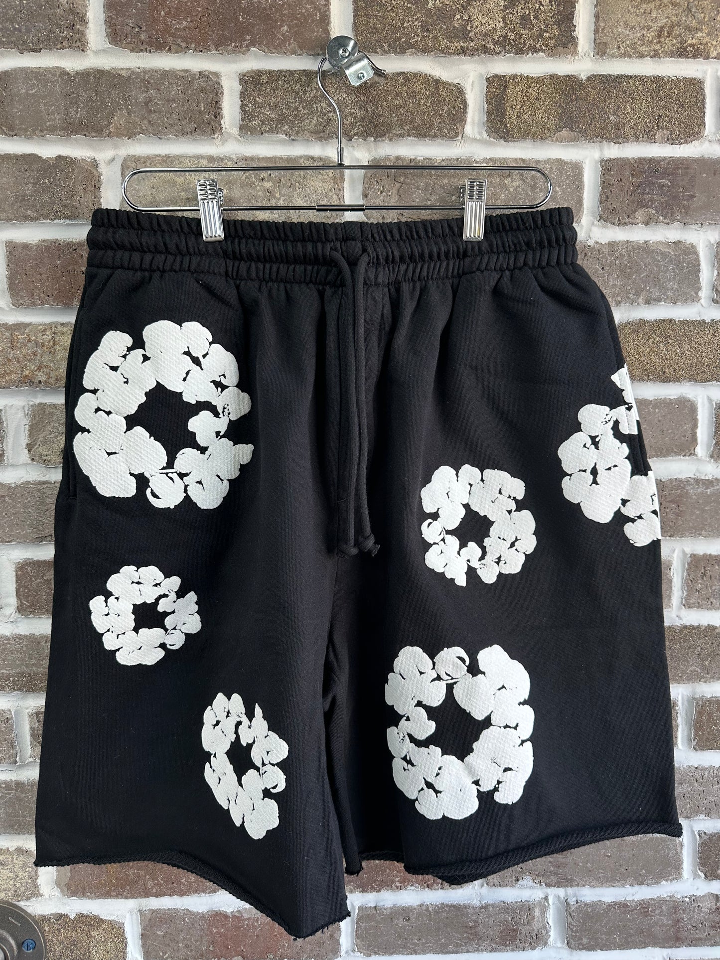 Denim Tears The Cotton Wreath Shorts Black