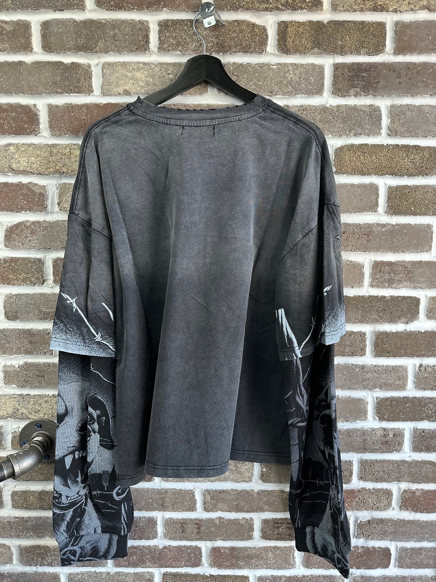 Vale Forever Monochrome Longsleeve