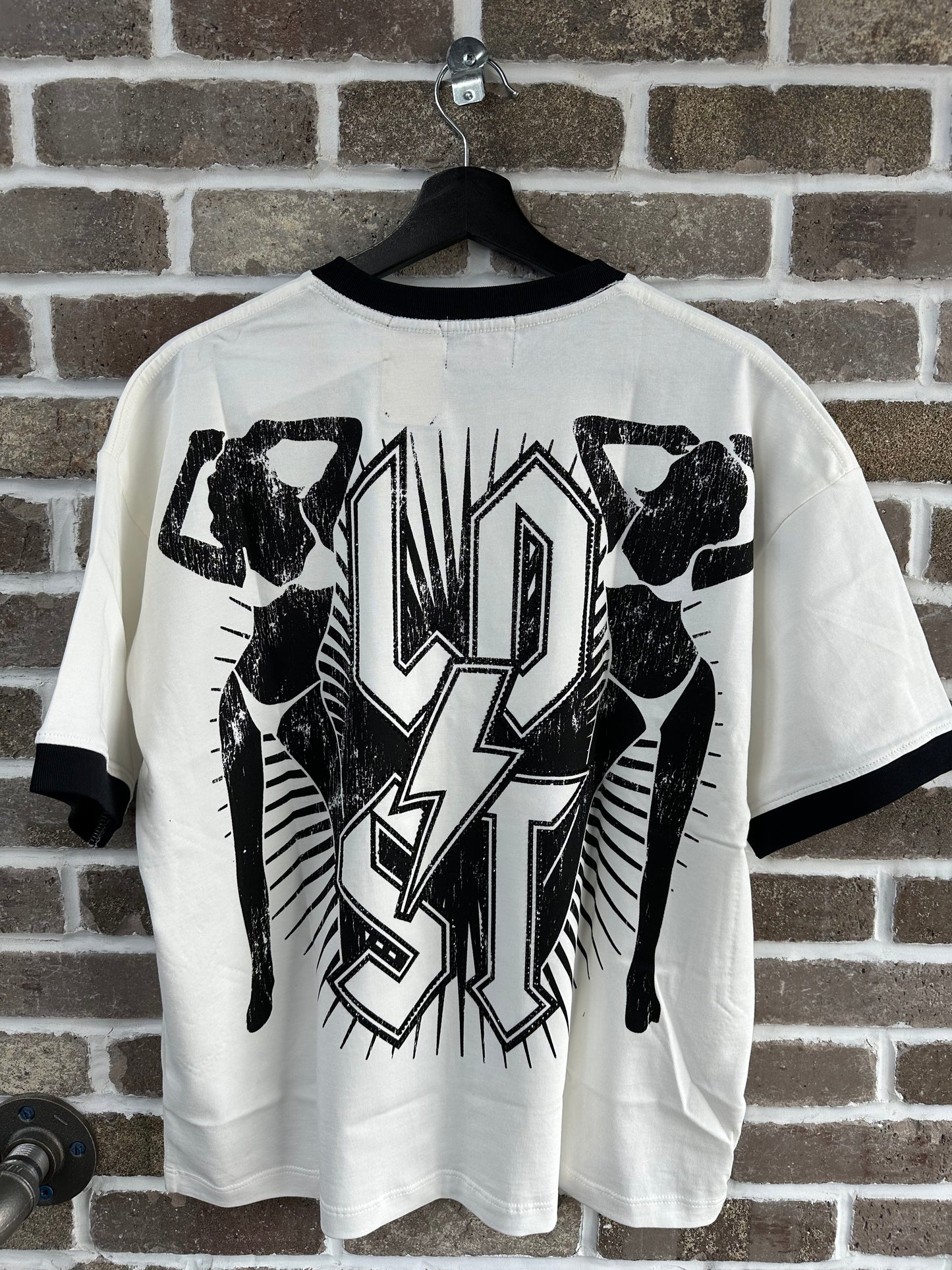 Lost Intricacy Angel Eyes Tee