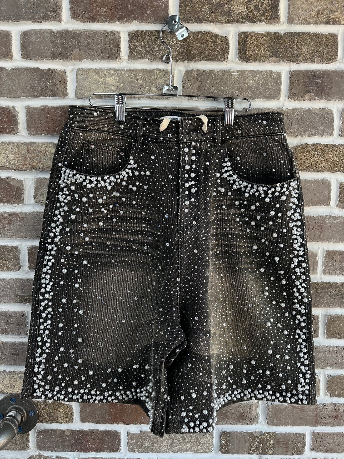 Vale Forever Black Rainstorm Jorts