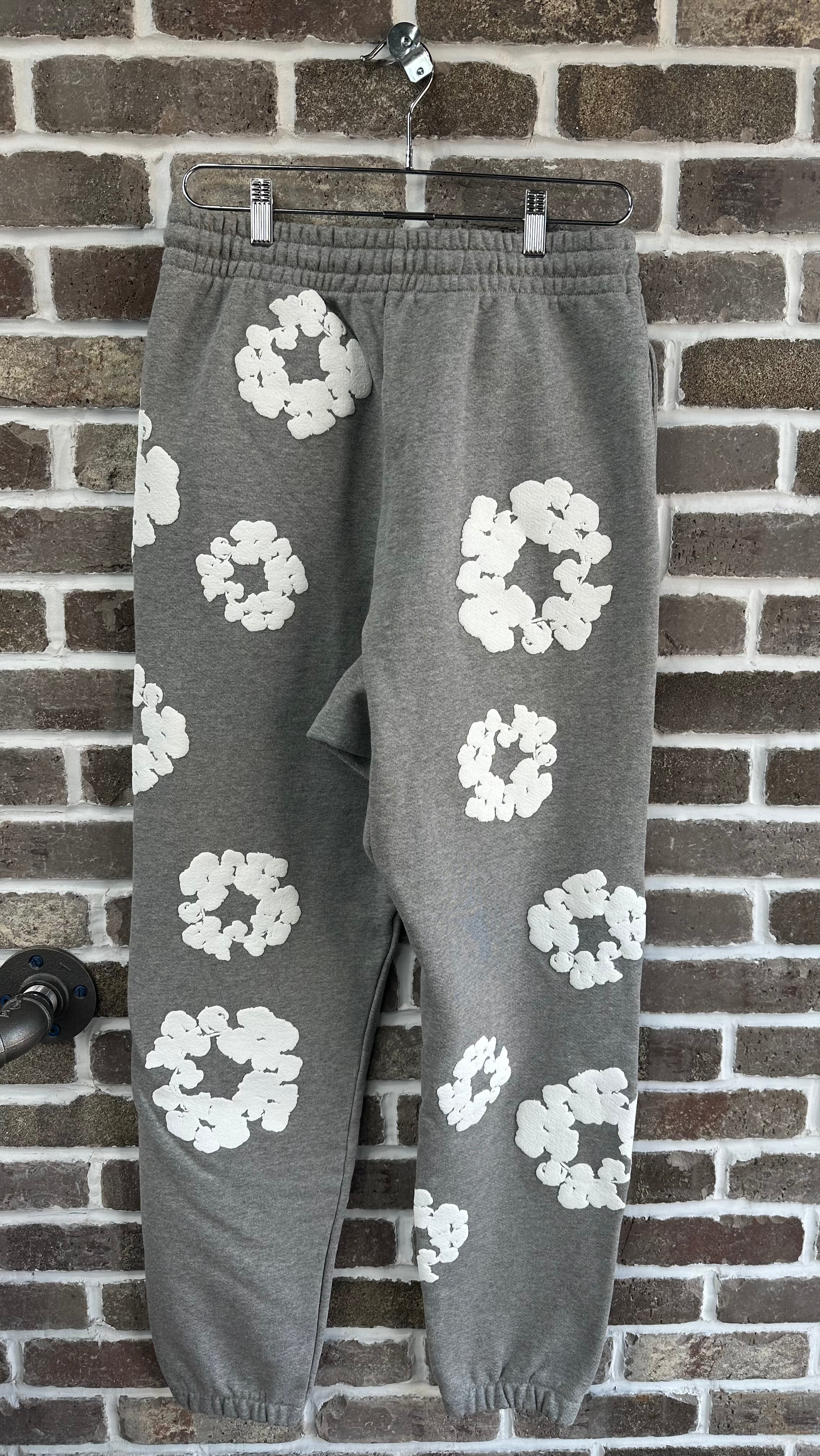 Denim Tears The Cotton Wreath Sweatpants Grey