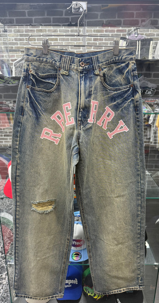 GV Gallery Rberry Denim Light Wash Jeans