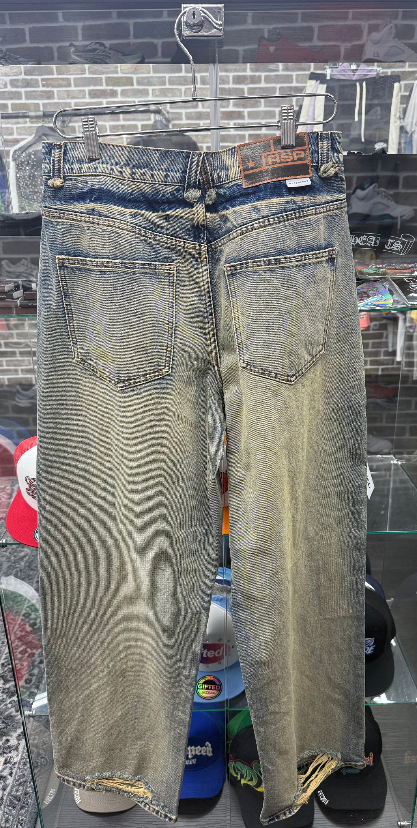 GV Gallery Rberry Denim Light Wash Jeans