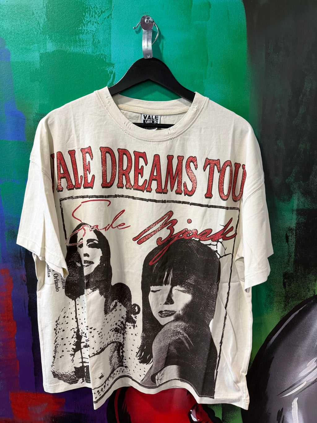 Vale Forever Fantasy Cream Tee