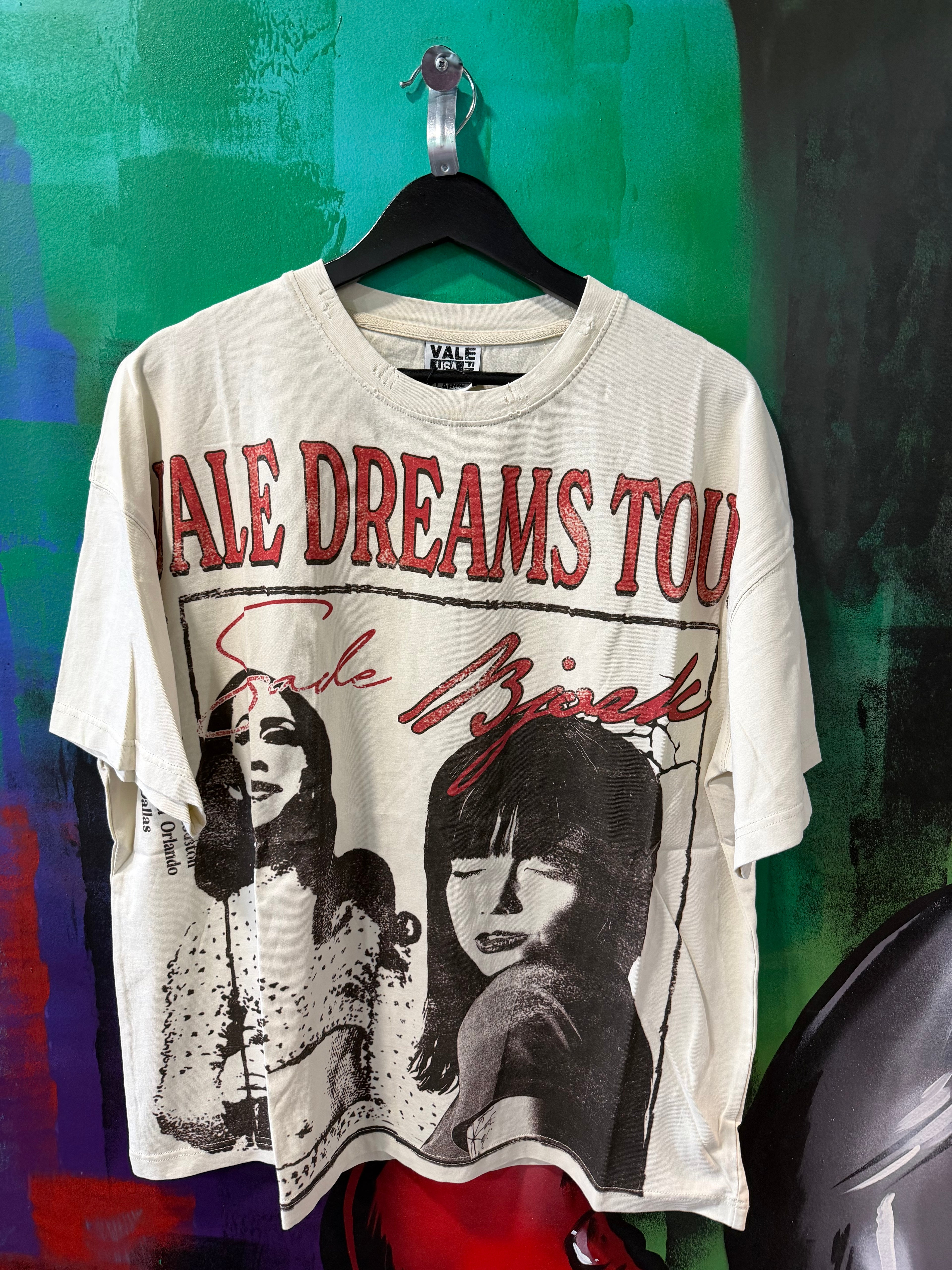 Vale Forever Fantasy Cream Tee