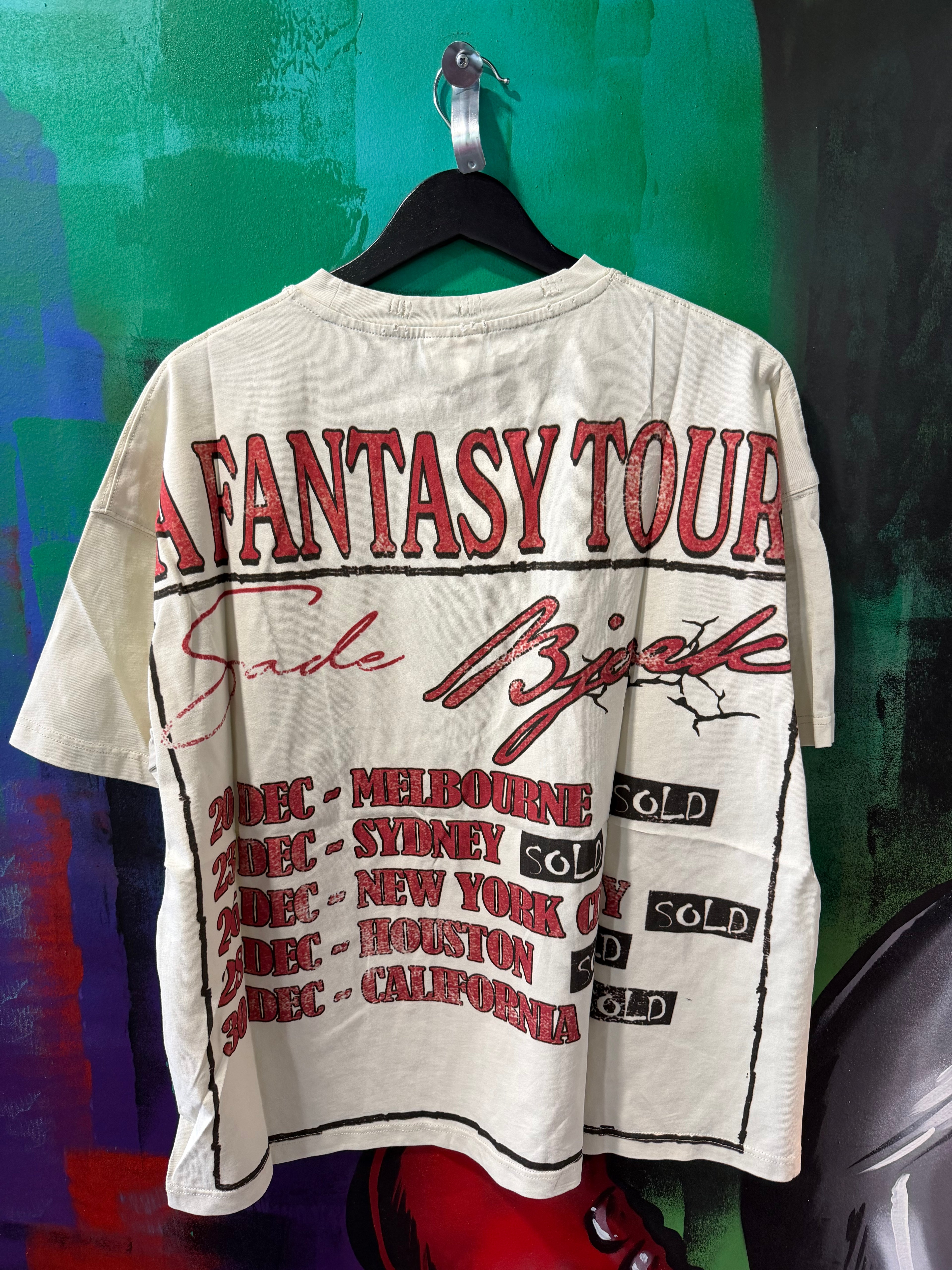 Vale Forever Fantasy Cream Tee