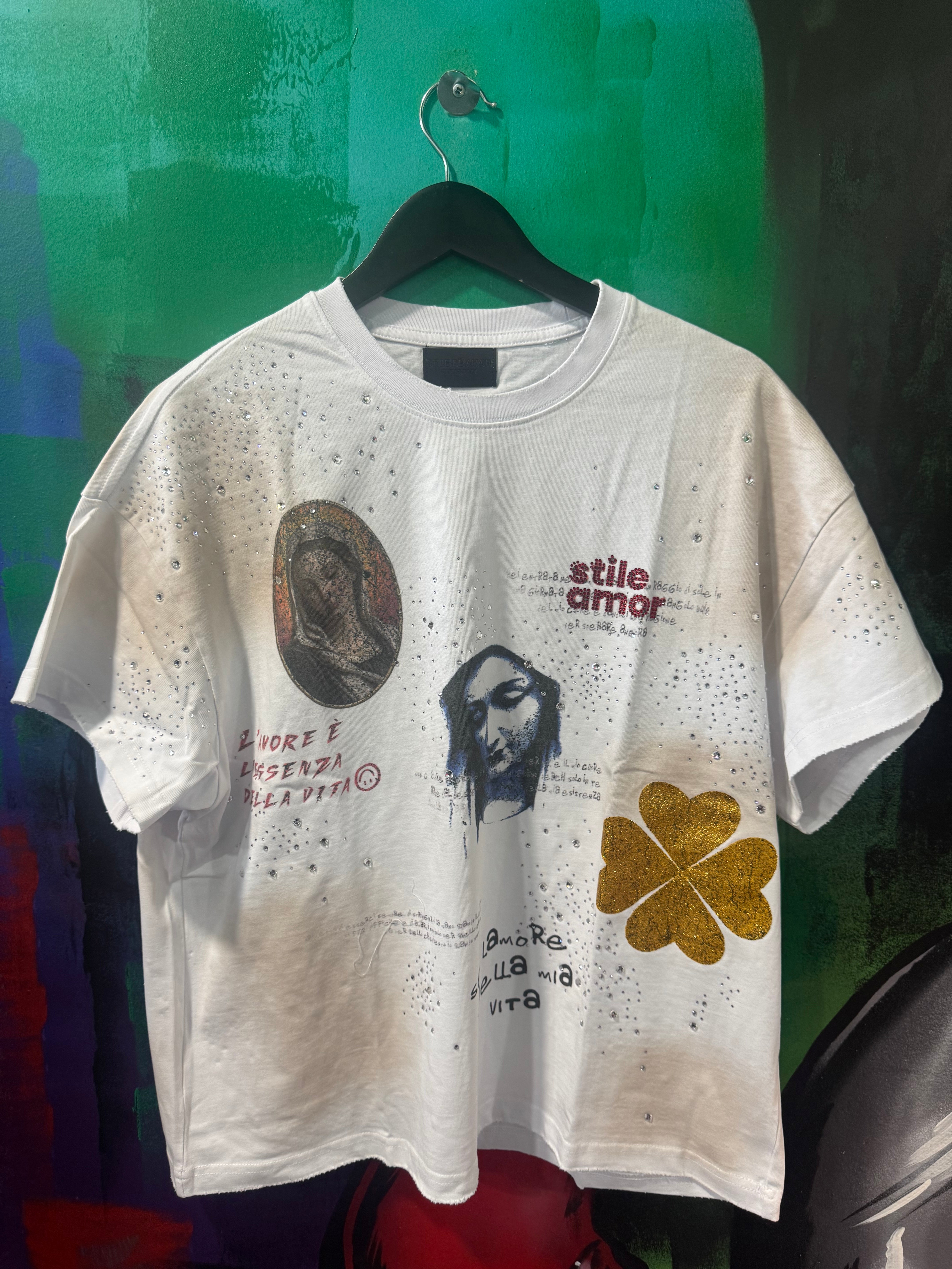 Stile De Amor De Oro Tee