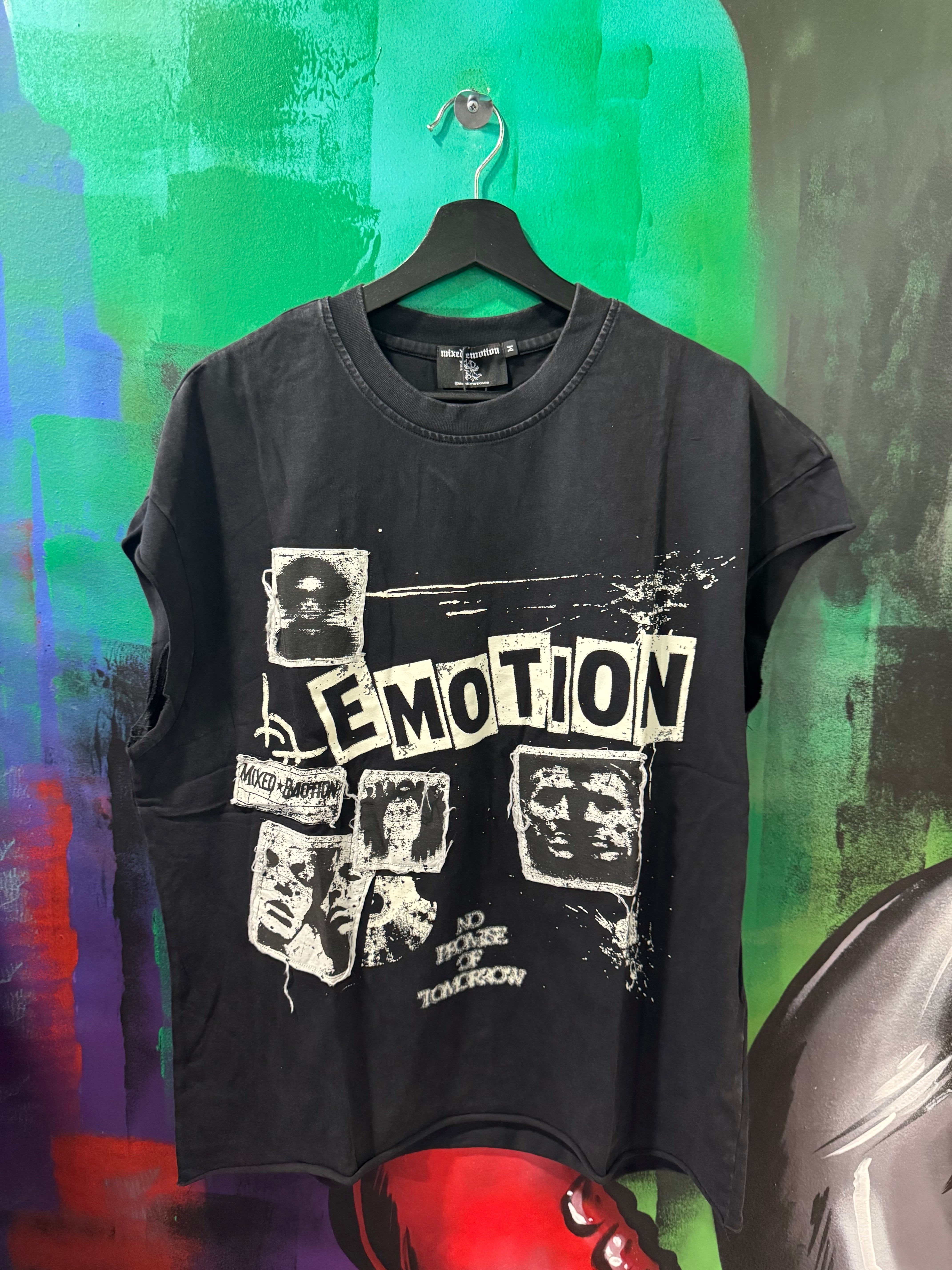 Mixed Emotion Newspaper Sleeveles Tee