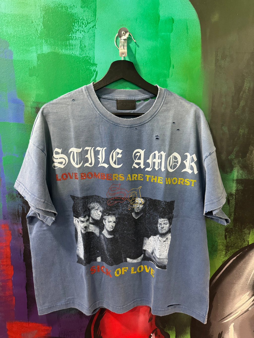 Stile De Amor Love Bomber Tee