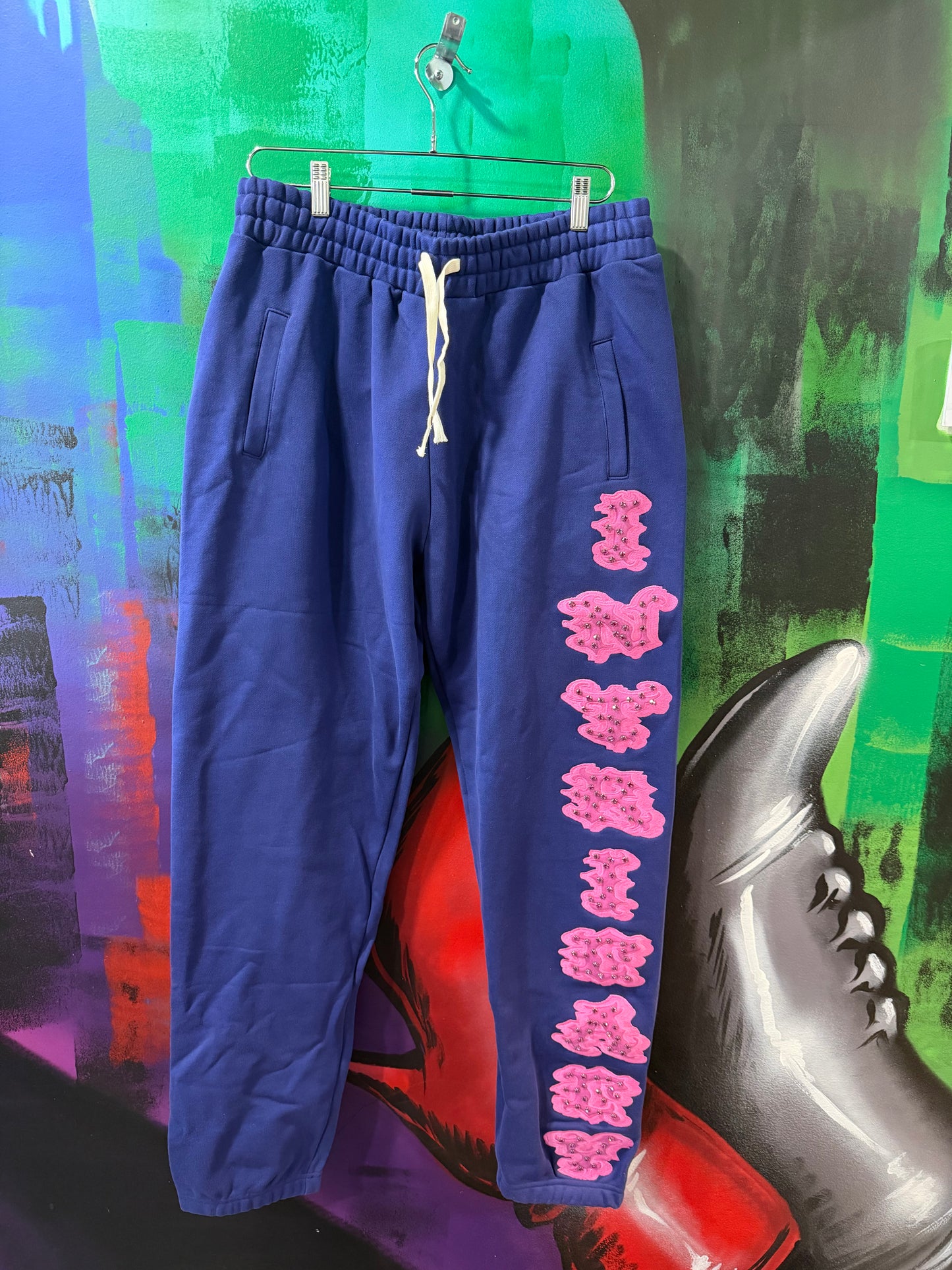 Lost Intricacy Patch Navy & Pink Sweatpants