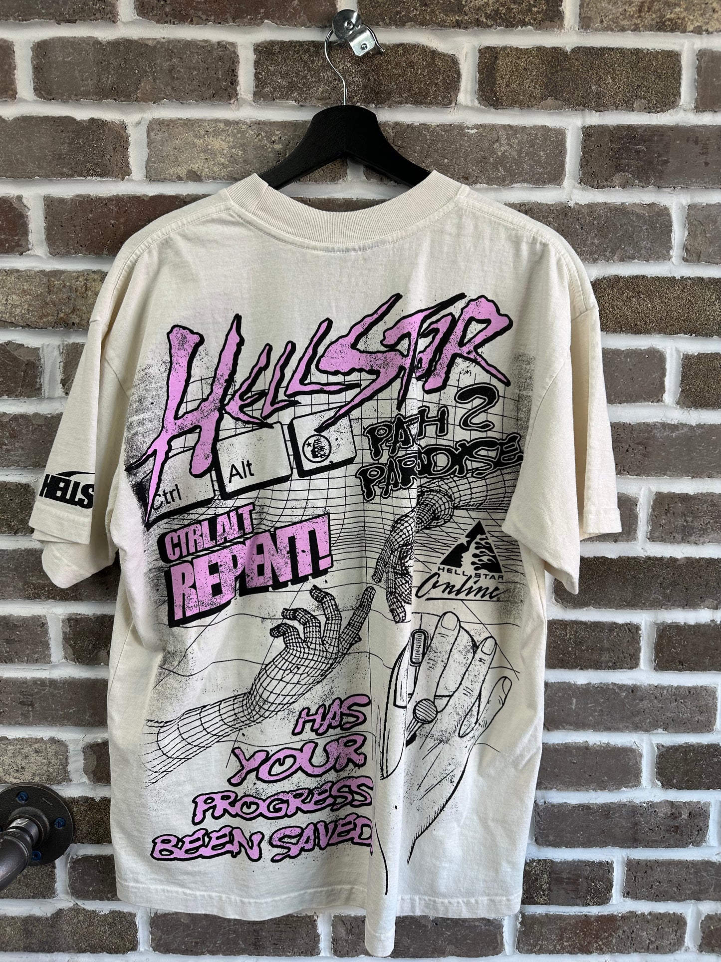 Hellstar Online Tee White