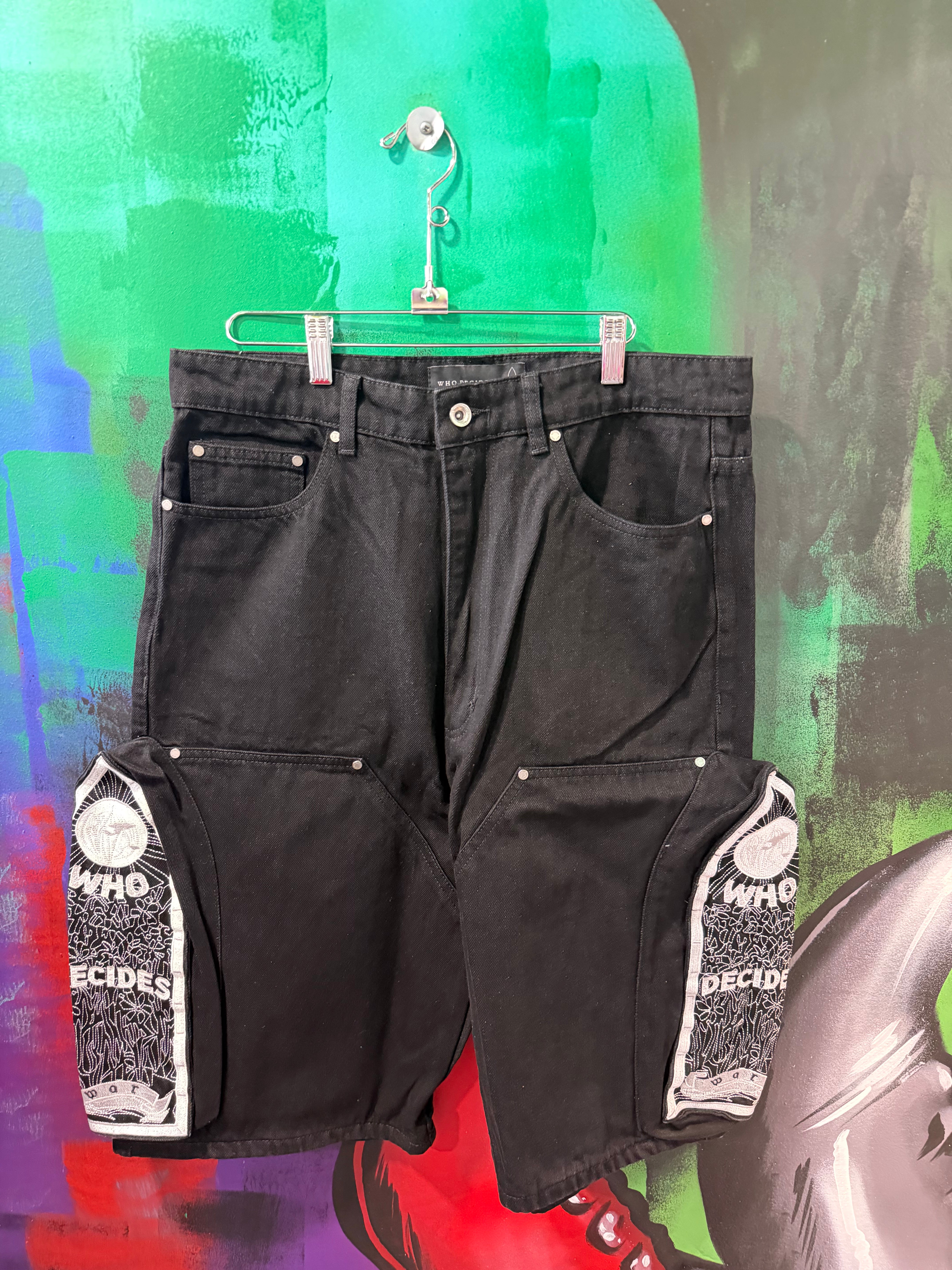 Who Decides War 'Side Embroidery' Black Coal Jean Shorts