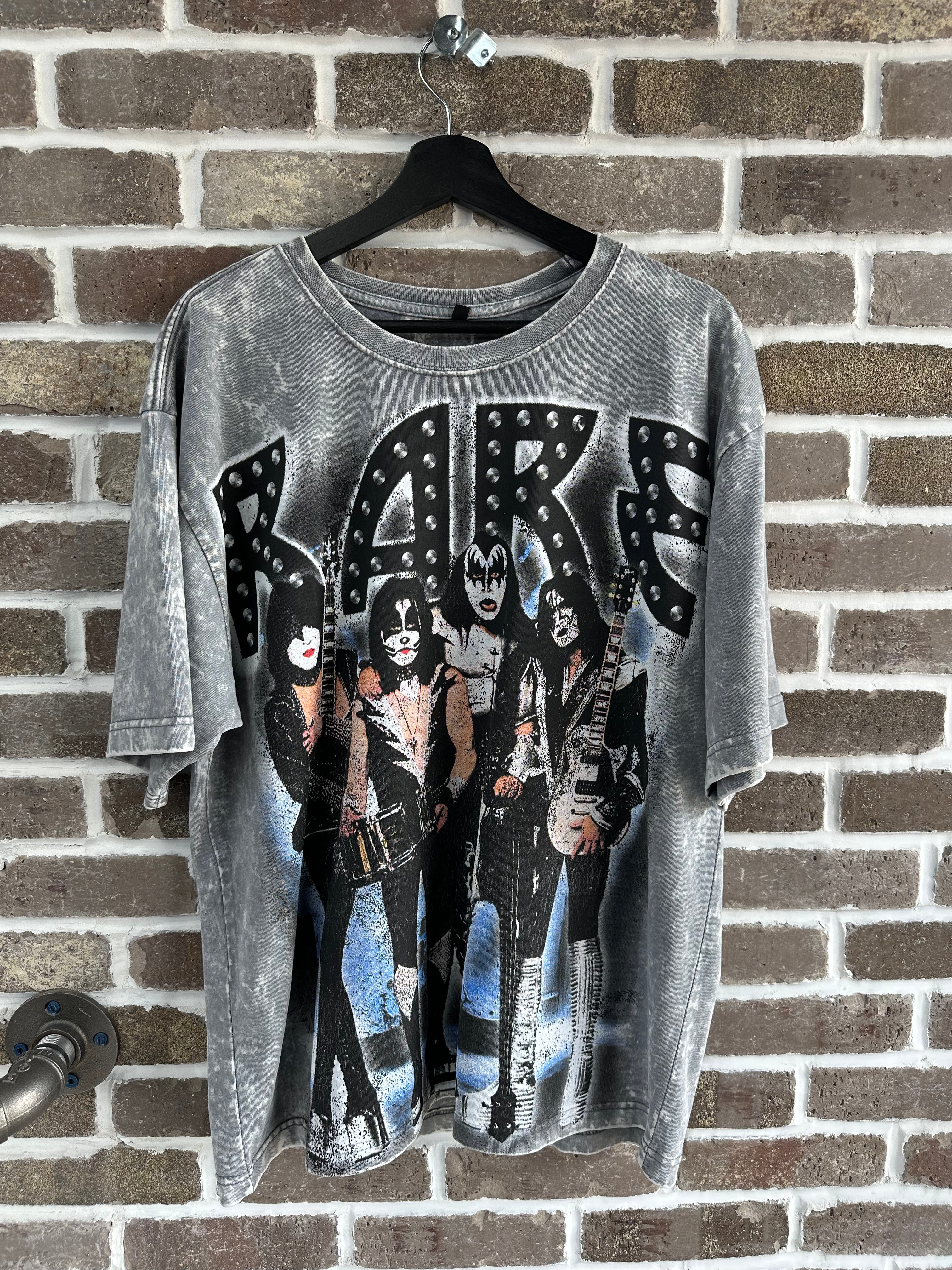 Rare Vintage Guitar Tee