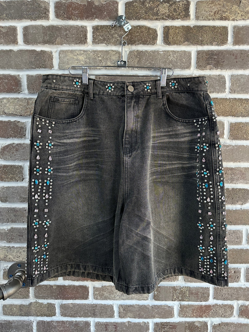 Vale Forever Candy Jorts Black